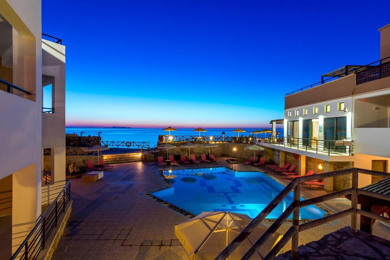 Alkionis Beach Hotel Apartments Sfáka Exterior foto